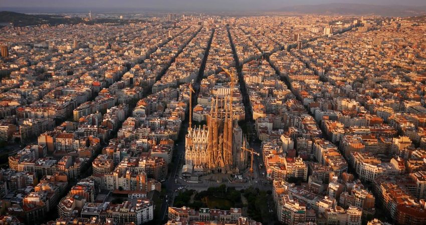 Barcelona Turu • THY ile • 4 Gece 5 Gün (2025)